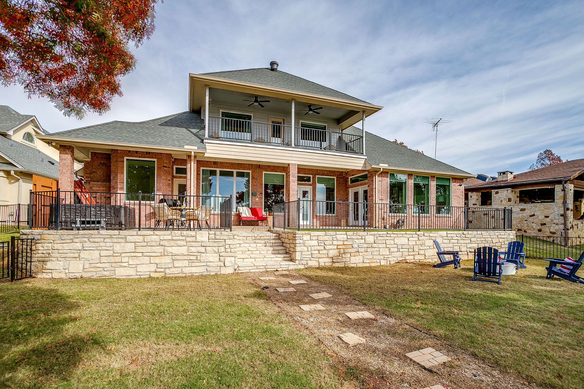 large-019b38c2-fbba-70c3-ba34-2b57847146f7